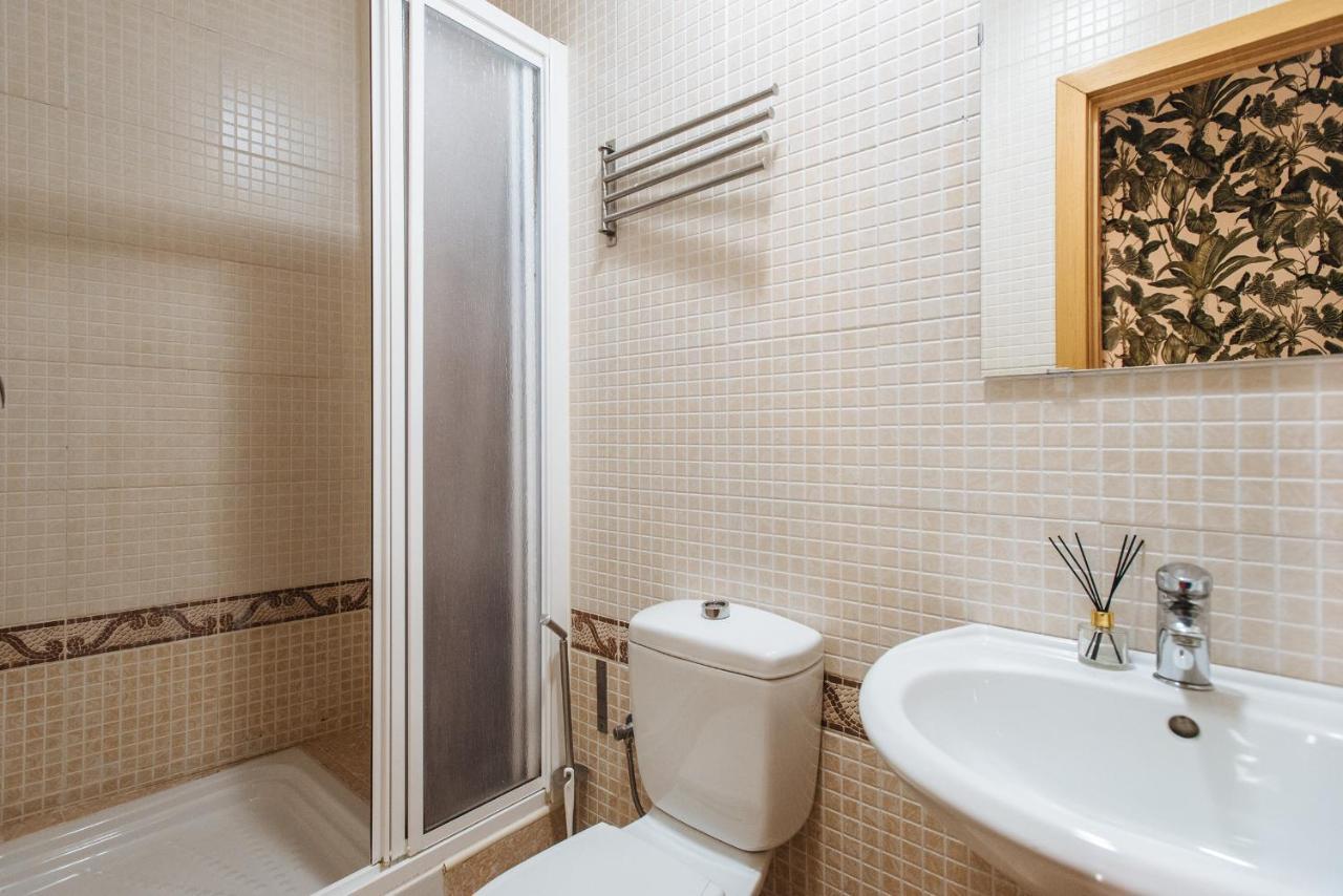 Homeyseville- Bright Apartment At Santa Cruz 6 Pax, Parking Optional Exterior foto
