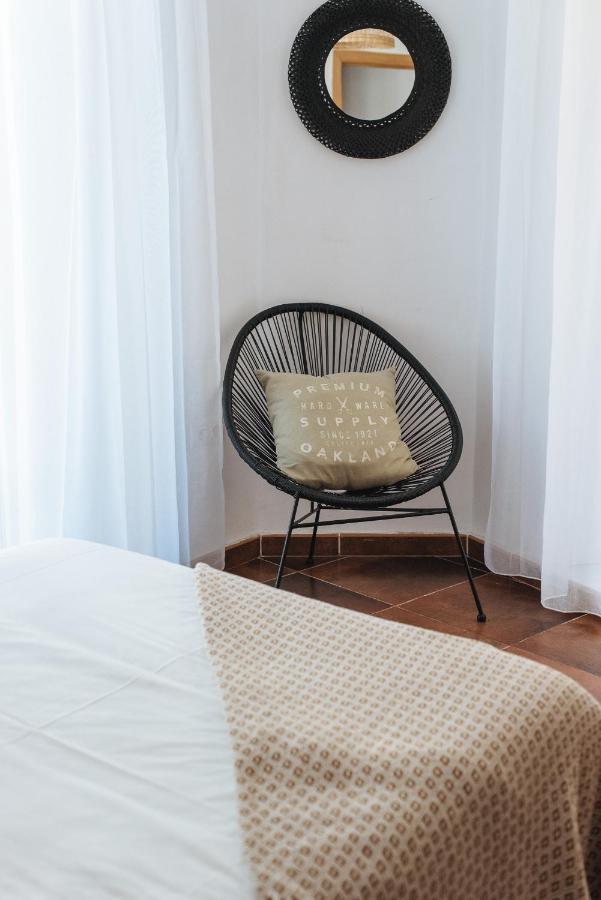 Homeyseville- Bright Apartment At Santa Cruz 6 Pax, Parking Optional Exterior foto